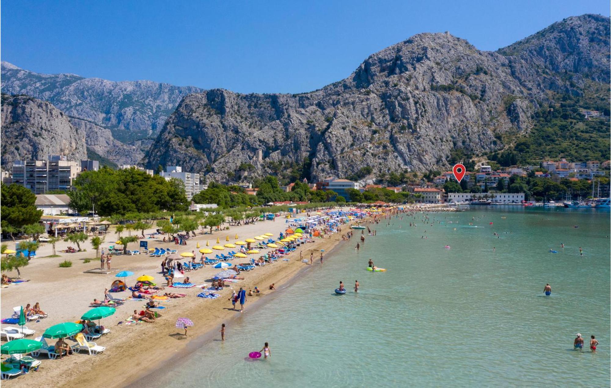 Gorgeous Apartment In Omis With Kitchen ภายนอก รูปภาพ